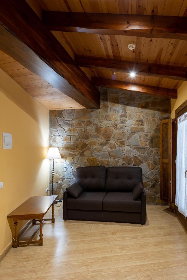 Hotel Ripoll Sant Hilari Sacalm Kültér fotó